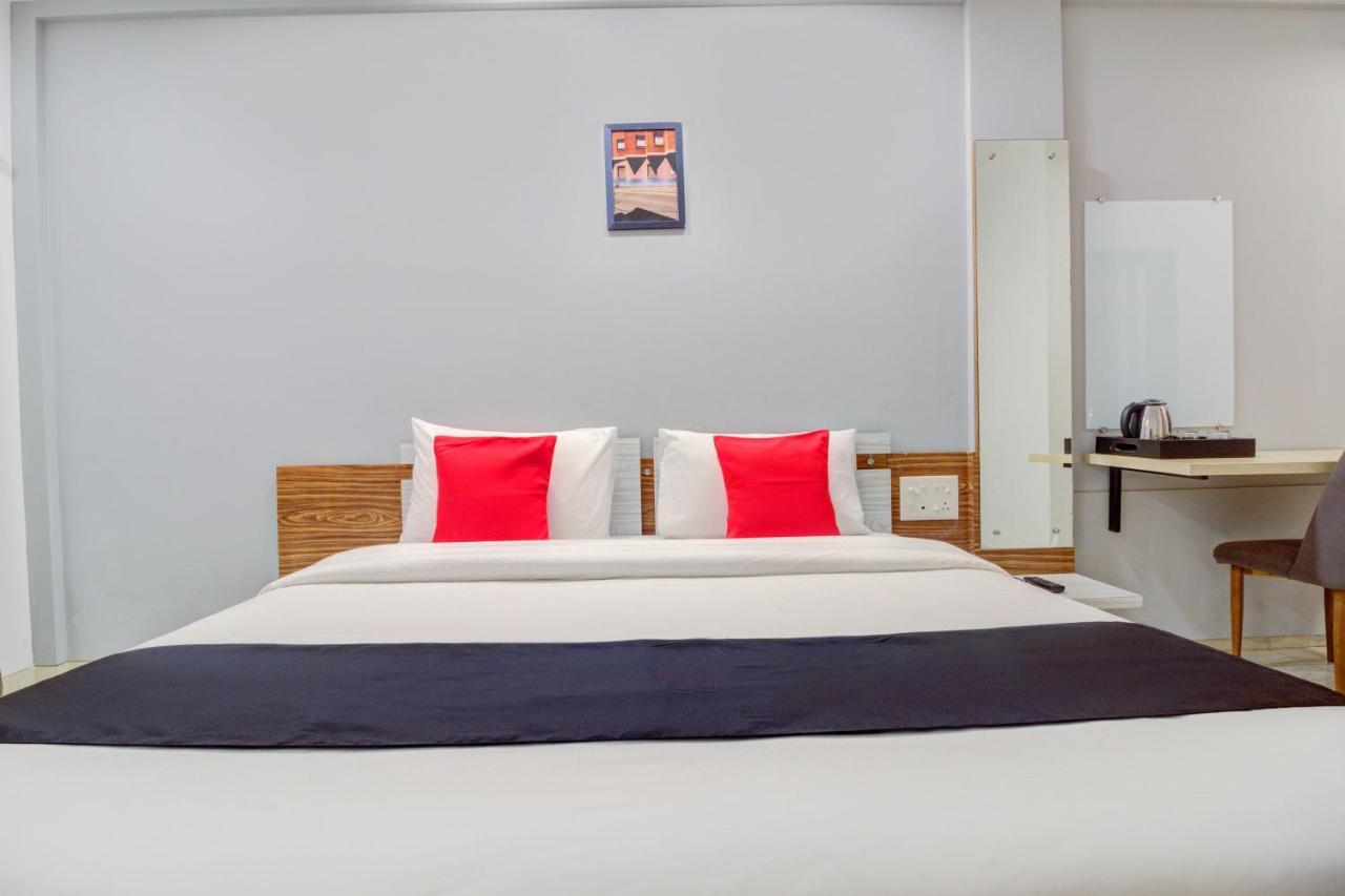 אליבג Capital O 71872 Sahyadri Cottage מראה חיצוני תמונה