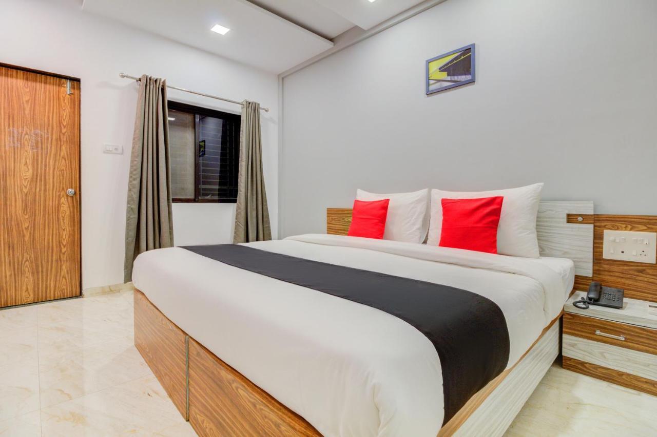 אליבג Capital O 71872 Sahyadri Cottage מראה חיצוני תמונה